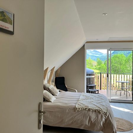 La Puy Mary Bed & Breakfast Le Falgoux Dış mekan fotoğraf
