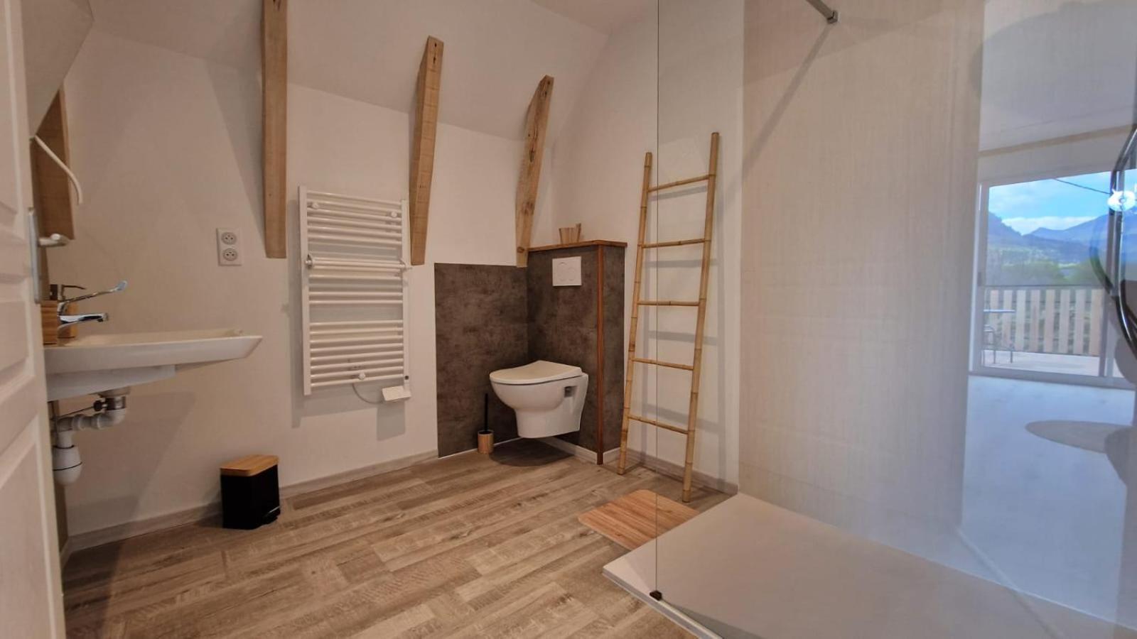 La Puy Mary Bed & Breakfast Le Falgoux Dış mekan fotoğraf